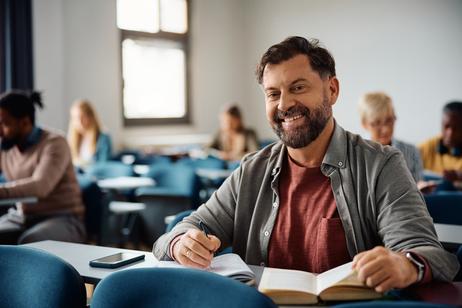 You are currently viewing How Busy Adults Are Using Academic Services to Finish Their Educational Qualifications