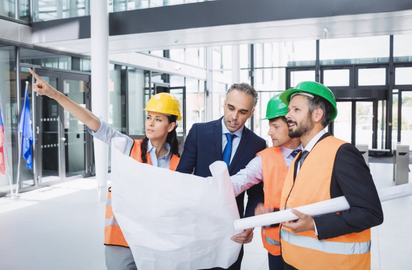 Read more about the article Software for the Construction Sector: What Should Modern Companies Look For?