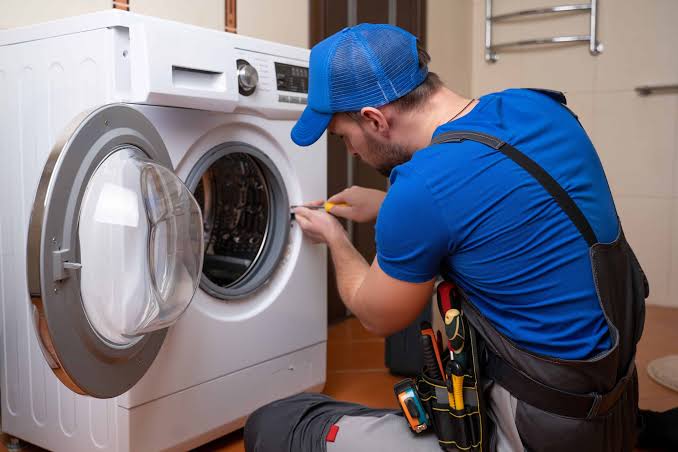 Read more about the article Appliance Repair Hamilton: Common Appliance Problems and Their Repairs