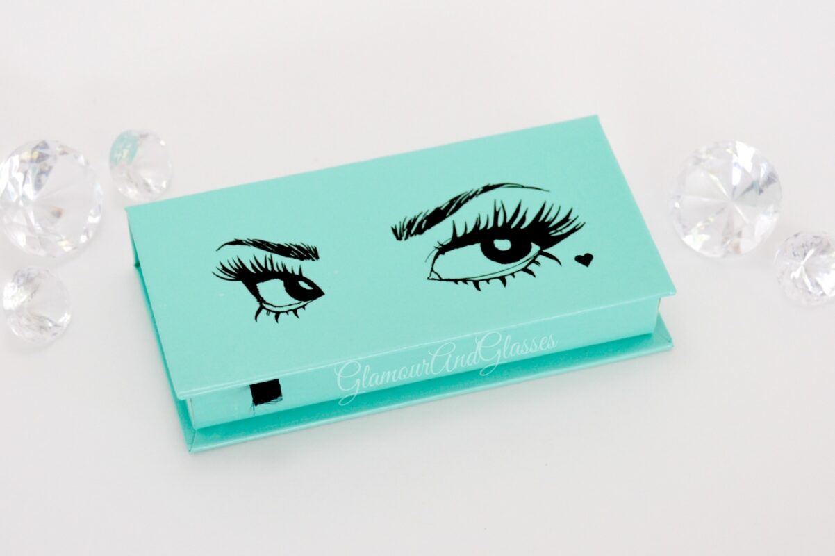 custom eyelash boxes